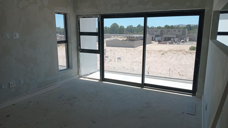 4 Bedroom Property for Sale in Sandown Western Cape